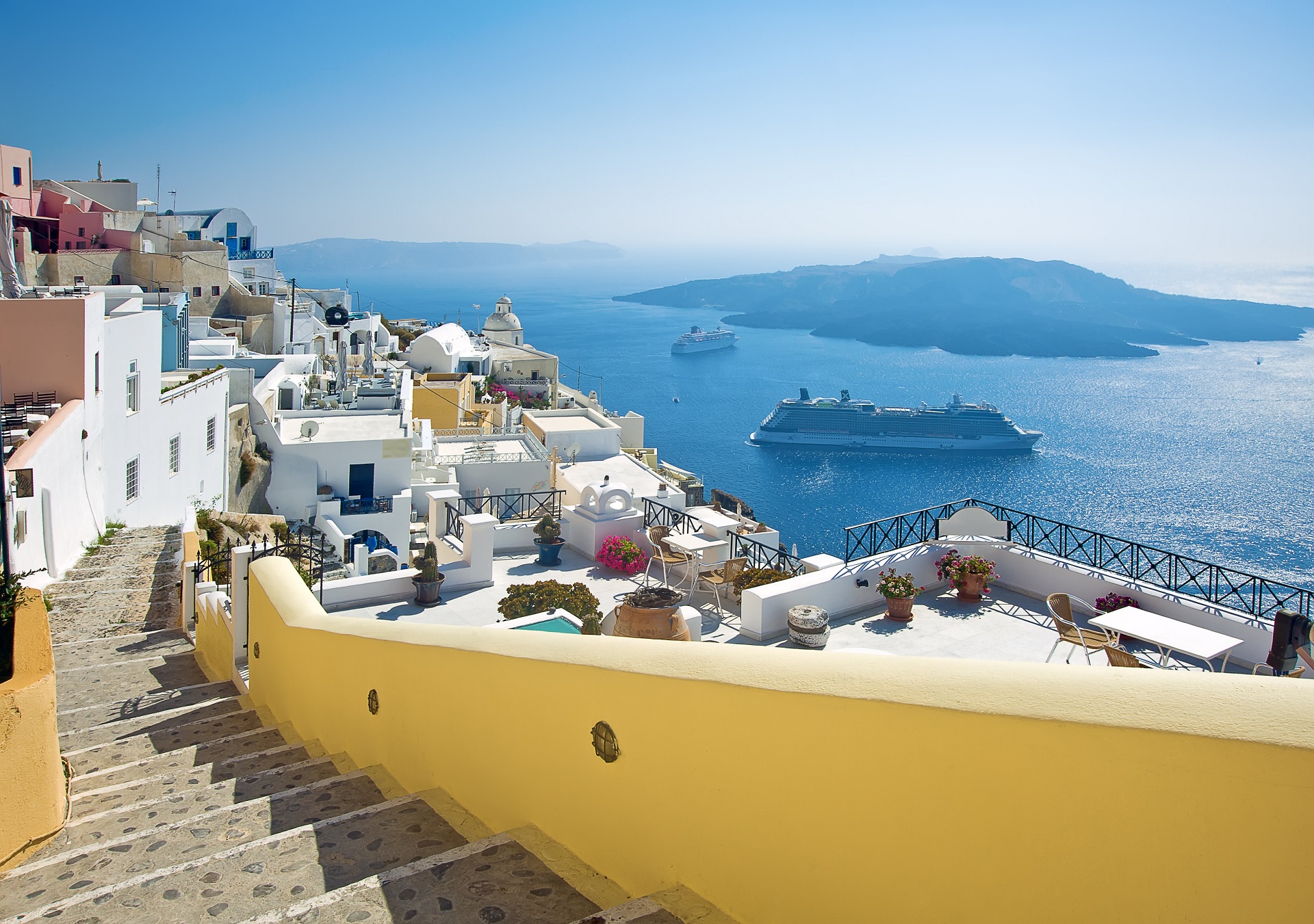 The Magnificent Volcanic Island Of Santorini Explore Greece