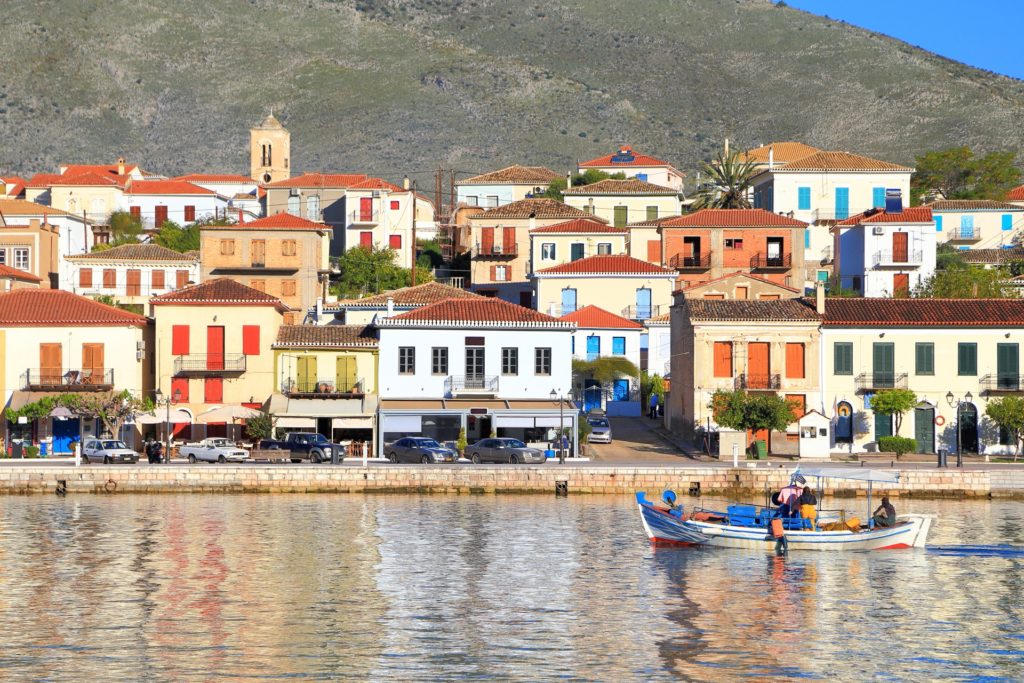 The 10 Most Beautiful Towns In Greece - Explore Greece